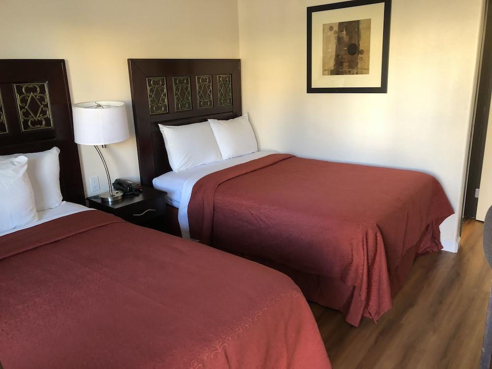 Americas Best Value Inn & Suites エスコンディド エクステリア 写真