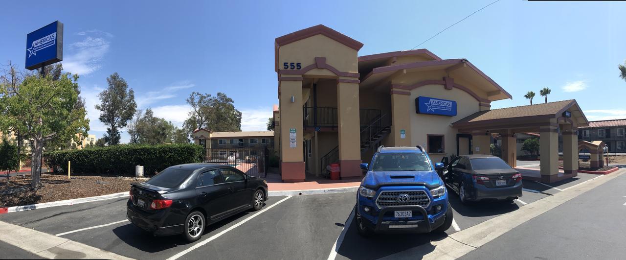 Americas Best Value Inn & Suites エスコンディド エクステリア 写真